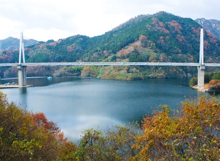 秋の弥栄湖畔の風景☆この景色が、あなたの日常に！