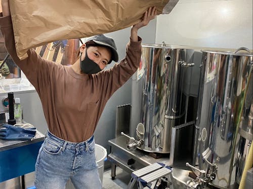 1周年記念ビールを醸造中！！！