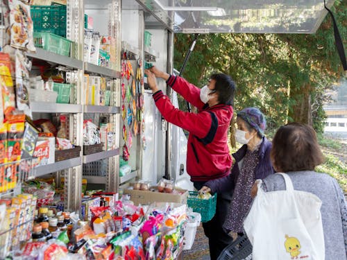 かわかみワークの仕事風景