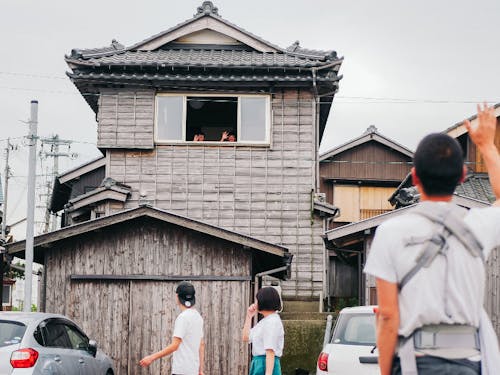 若狭湾で運営する宿泊施設