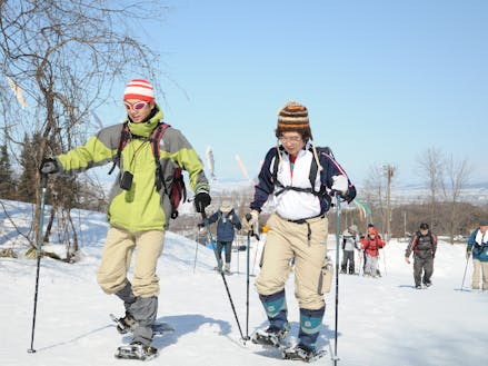 冬の移住者交流会では、スノーシューで雪山ハイキングしました！