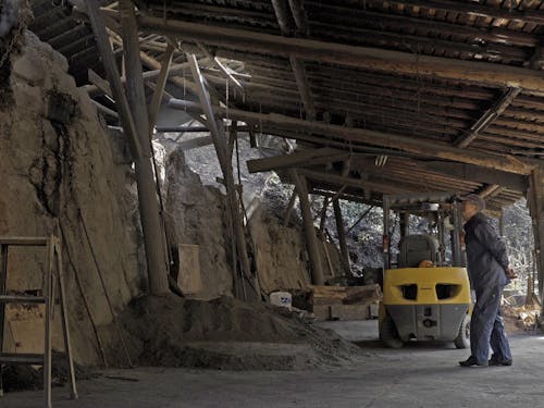 窯の中は見えない。知識と経験で見極める。