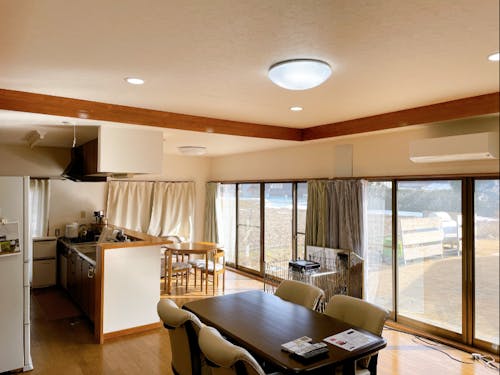 日当たりのよい、広々としたＬＤＫでゆっくろお過ごしいただけます