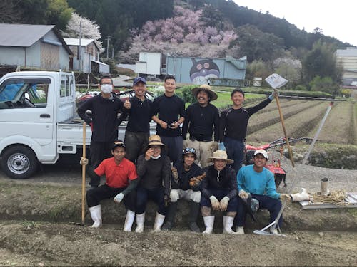 笑顔が素敵な社員のみなさん