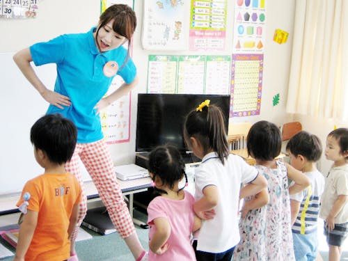 歌って♪踊って♪楽しくウォームアップ!