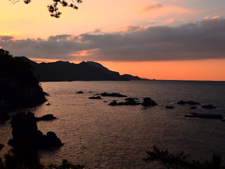 青海島海上アルプスの夕景