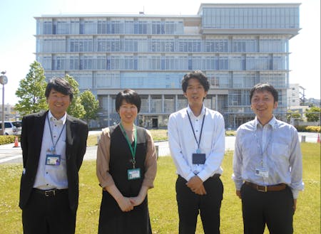 市役所担当課の職員です。お気軽にご相談ください!