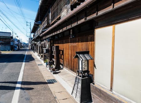 江戸時代には中山道の宿場町として栄えた場所。現在でも宿場町の面影が見られます。