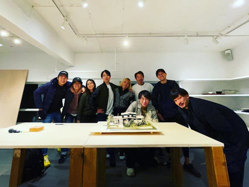 東京渋谷にて開催した展示会準備での写真です。