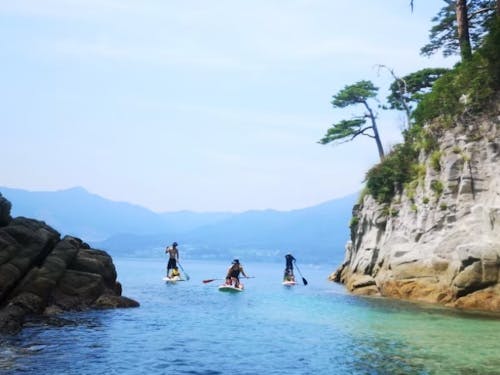 豊かな自然を活用したアクティビティも!SUP体験が人気です。