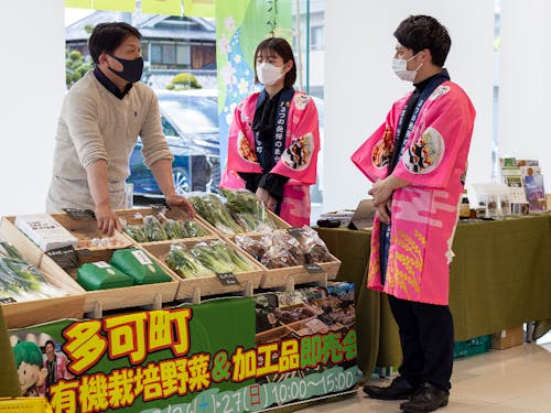 町内外各地で多可町の特産品の販売も実施しています!
