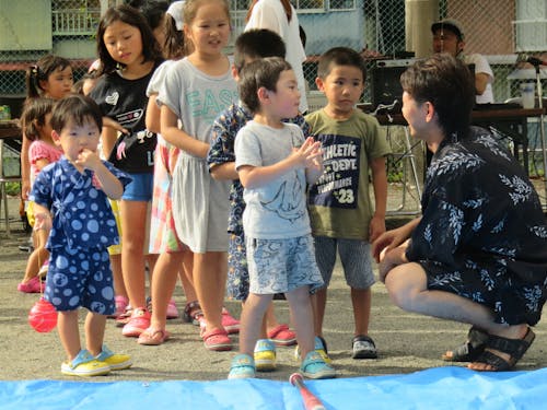 子どもたちは地域みんなから大切に育てられています