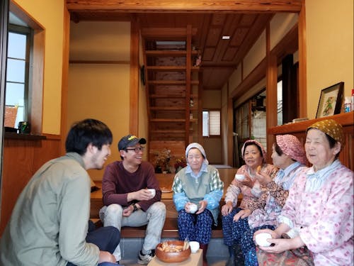 地域の人との信頼関係構築も重要な任務となります