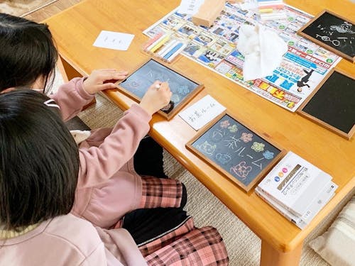 昨年度の交流事業で実施した子ども工作教室の様子