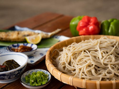 お蕎麦にシナノユキマス、ボタンコショウ…地元食材がおいしい!