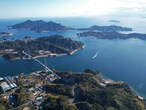 町内の島々は橋で繋がっているので移動しやすい上島町