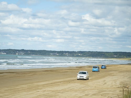 海を臨むコワーキングスペースあります!