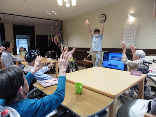 【健康体操】体操と食事は、長生きの秘訣。