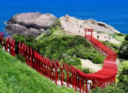 日本で最も美しい場所３１選」元乃隅神社