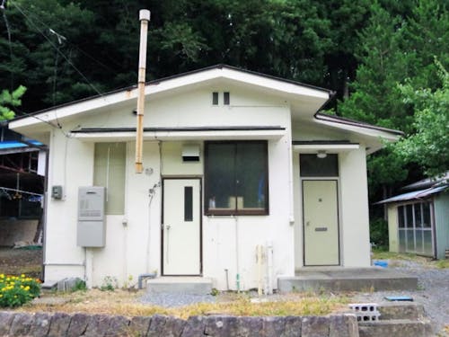 古民家を活用したシェアハウスや空き家を活用した住宅など、住まい探しをサポートします。