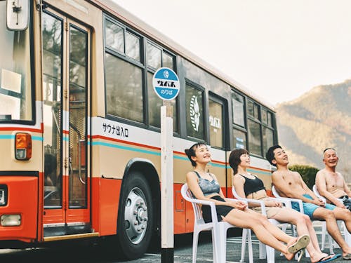 鳴り石の浜では今年話題のサバスが来ております!