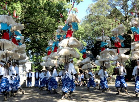 歴史ある西都市、神楽や伝統舞踊が数多く残っています。
