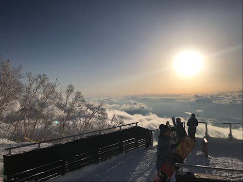 冬の夕焼けと雲海は圧巻です