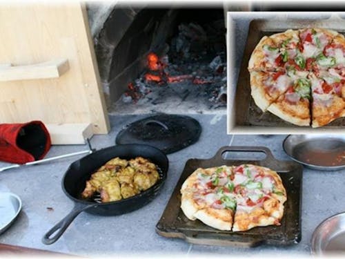 キャンプ場のピザ釜