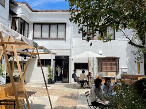 豊岡アートアクションの事務所のある旧老舗料亭「とゞ兵」