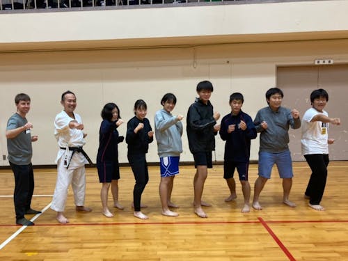 近高豊岡の寮生向けに空手体験会