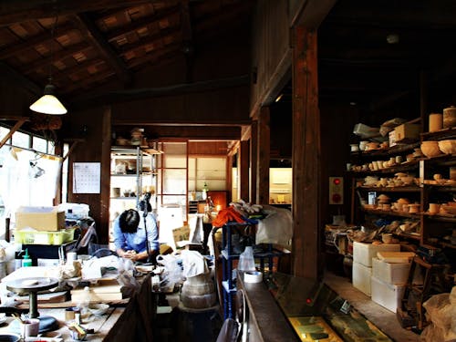 料理を彩る工芸職人も加賀には多く暮らしている。