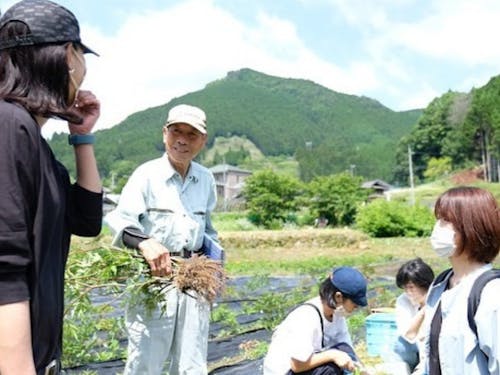 地域の方の話に耳を傾けたり、お話すことが好きな方♪