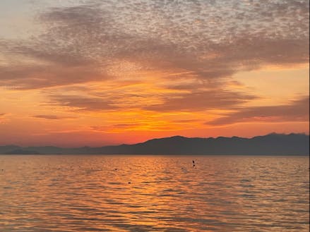 琵琶湖の夕日（森さん撮影）
