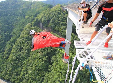 日本一の高さを誇る岐阜バンジーもオープン！