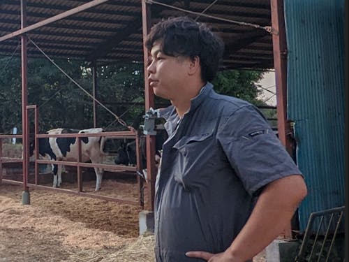 酪農家 井出恭平さん