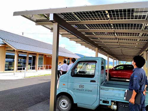 発酵パークカモシー:ソーラーカーポート