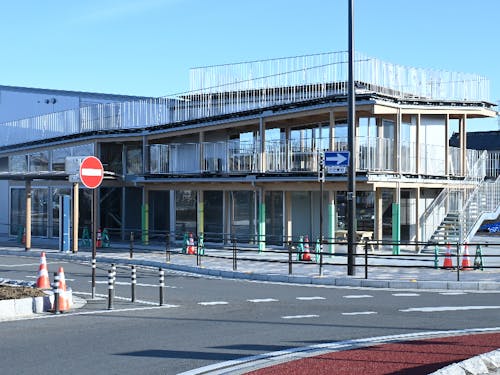 活動の拠点となる寄居駅南口駅前拠点施設