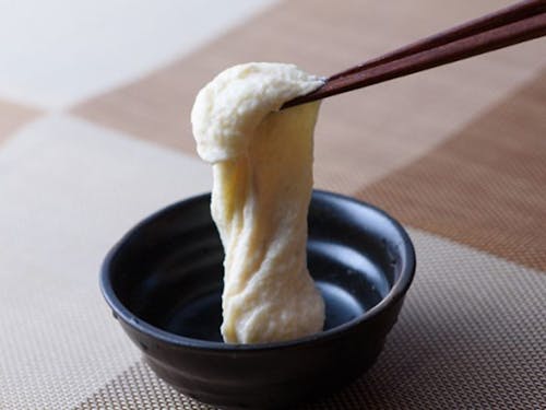 秦荘のやまいもは、まるでつきたてのお餅のような粘り気