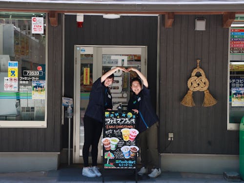 地域づくりとしてのコンビニ事業。イベント企画や事業立案から関わることも