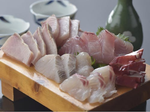 通浜漁港獲れの鮮度バツグンのお刺身