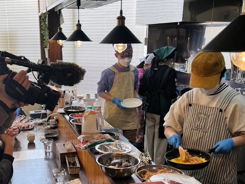 町内で生徒たちが「高校生カフェ」をオープンしています