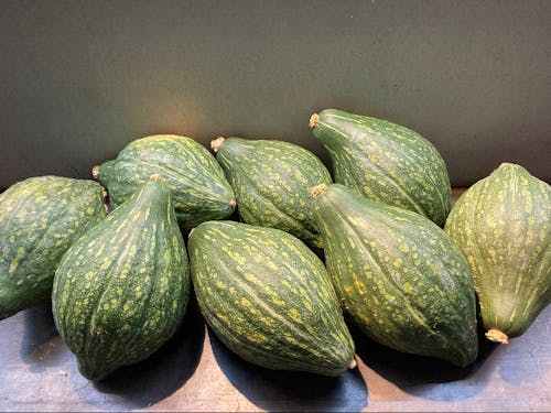 お料理の素材は旬の島野菜