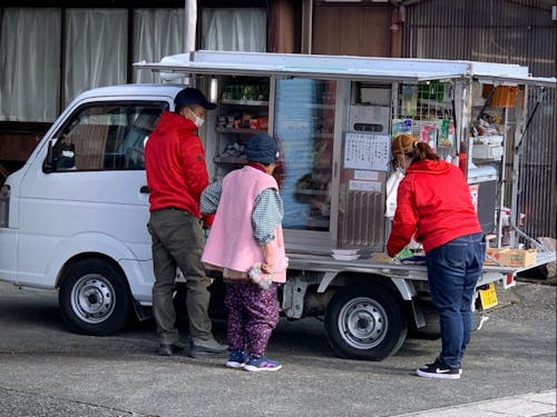 笑顔で安心して生活できる取組み実績 移動販売車