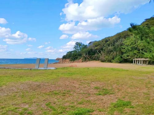 【会場】萩城跡の西側に位置する石彫公園