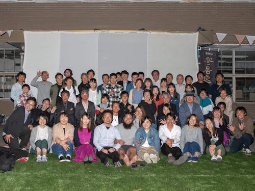 仕事を通して人と人とがるゆーく繋がる寄居町100人カイギ。地域や世代を超え沢山の人が参加しています。