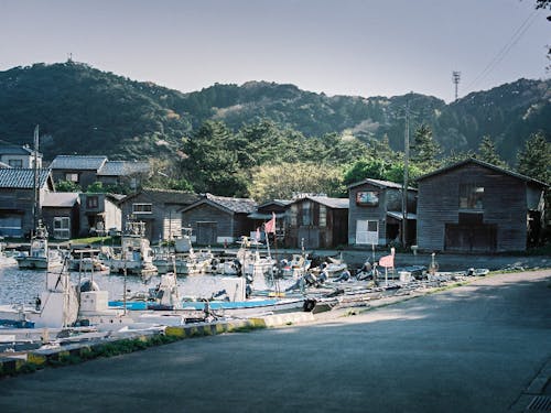 竹野の川湊と焼板のまちなみ