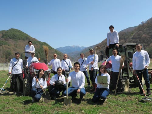 自然栽培のお米作り集団 the rice farm