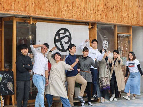 地元の方が移住者をアットホームに迎え入れてくれる熱海市