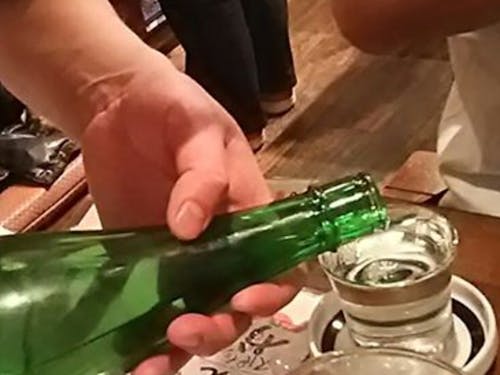 地元のお酒をご用意します♪