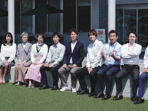 森田町長を先頭に「小さなまち」からの挑戦を開始しています